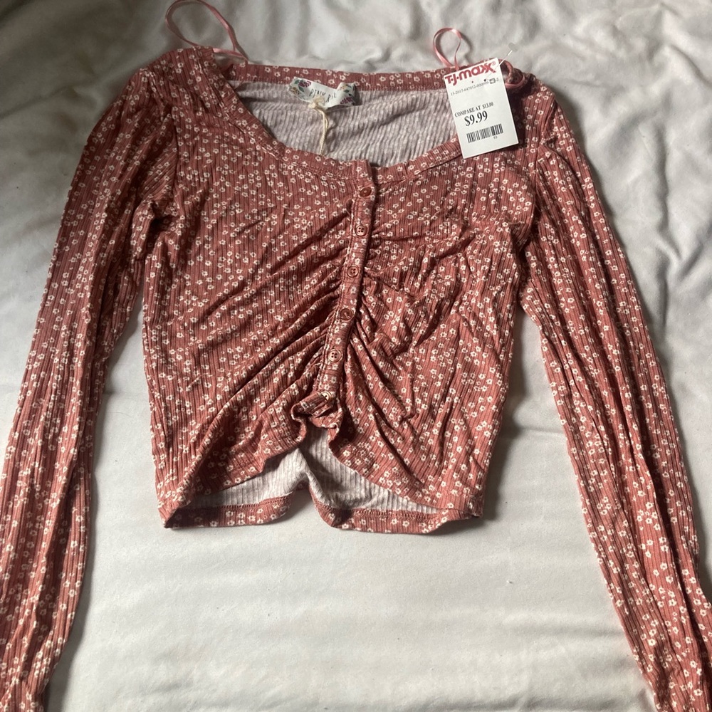 Never worn peach and whit floral crop top